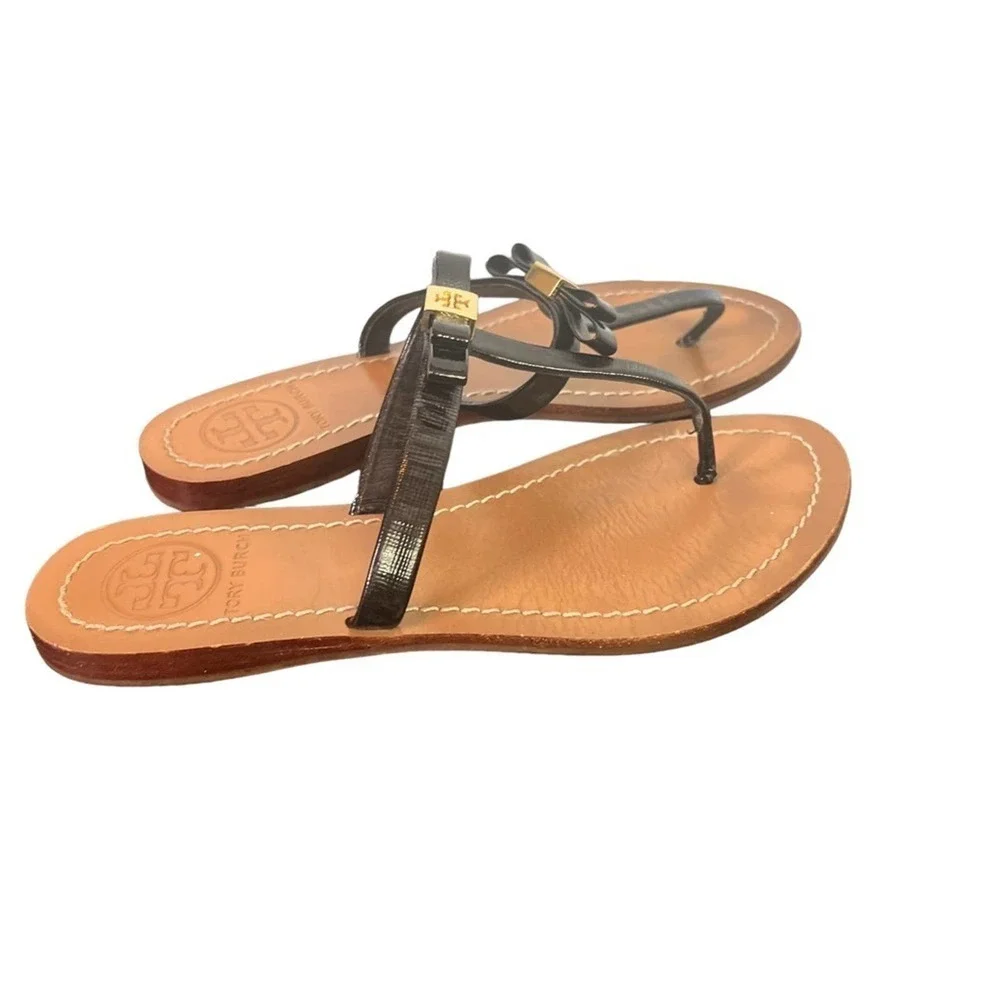 Tory Burch sandal. Black patent leather.     size 6  #33